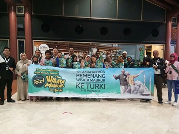 Para pemenang Wisata Mabrur dari Total Almeera Telah Berangkat ke Turki